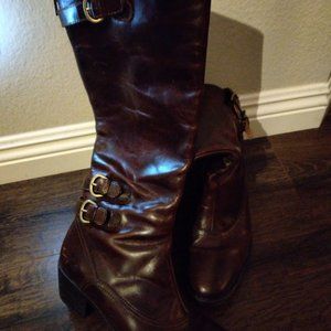 Leather boots